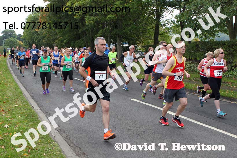 Tynedale Jelly Tea 10 Mile Road Race, 2017 Tynedale Jelly Tea 10 Mile Road Race, Ovingham, Northumberland. Photo: David T. Hewitson/Sports for All Pics
